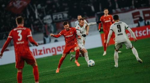 Freiburg vs Wolfsburg