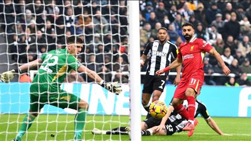 Newcastle United vs Liverpool