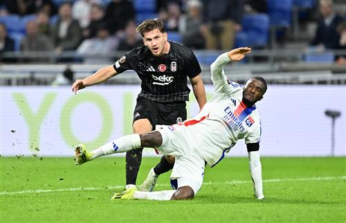 Lyon vs JK Besiktas