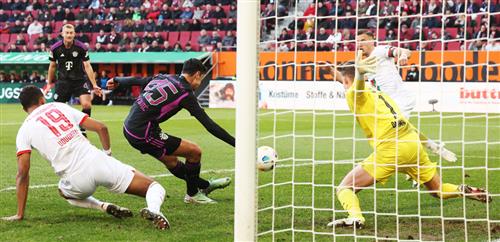 Augsburg vs Bayern Munich