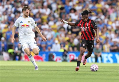 Leeds United vs AC Milan