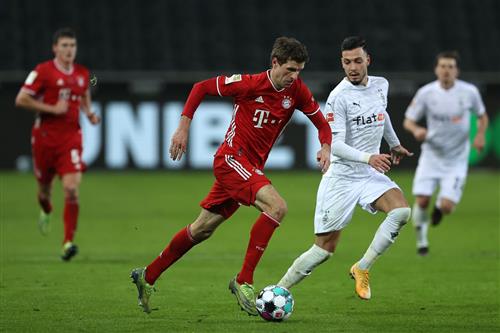B. Monchengladbach vs Bayern Munich