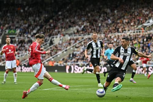 Newcastle United vs Manchester United