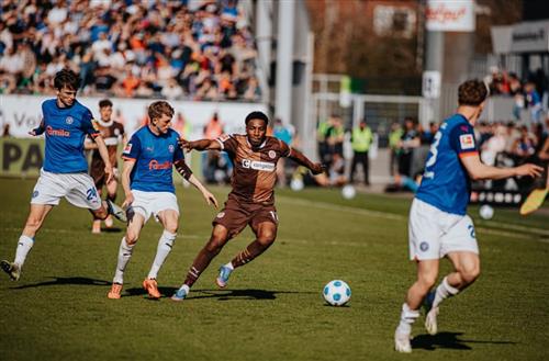 Kierholstein vs St. Pauli