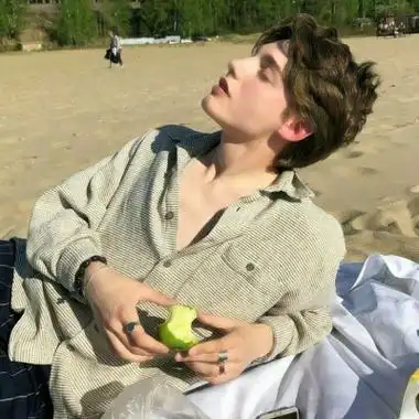 6686体育铜牌作者一笑嫣然