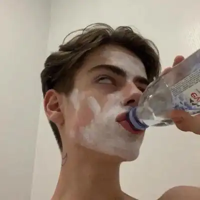 6686体育合作伙伴Ralph