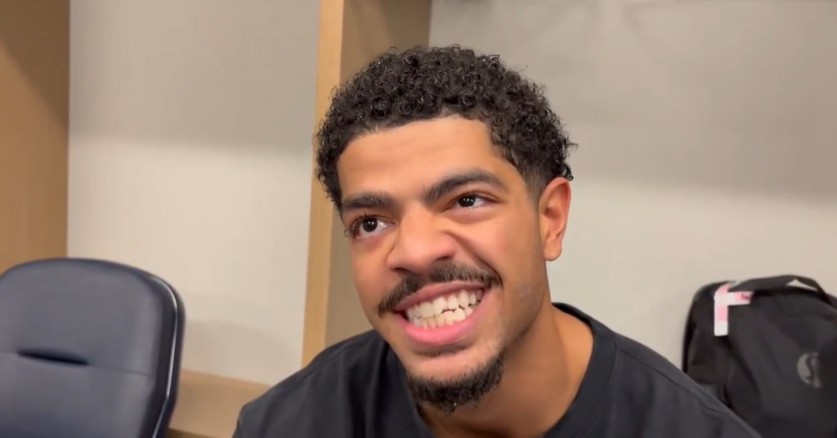 Team reporter: Shepard had a piece of his tooth knocked out but insisted on finishing the game against the Grizzlies