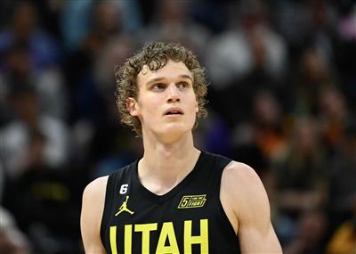 Helpless! Markkanen scored 33 points on 12-for-23 shooting, 4 rebounds and 1 assist.