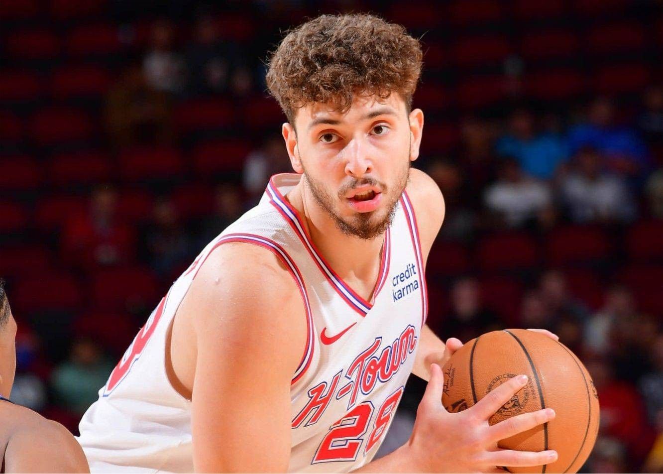 Poor competitive status! Shen Jing scored 17 points and 7 assists on 5 of 18 goals, but the equalizer was blocked.