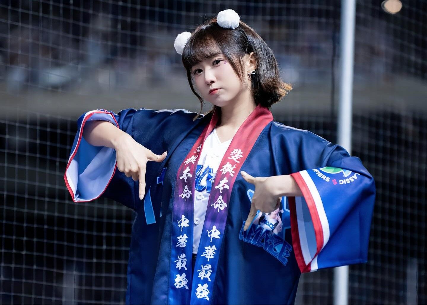 Inventory of sports goddesses: Xu Feiqi, a cheerleader from the Siege Lions, ranks first in the industry in terms of photo album sales