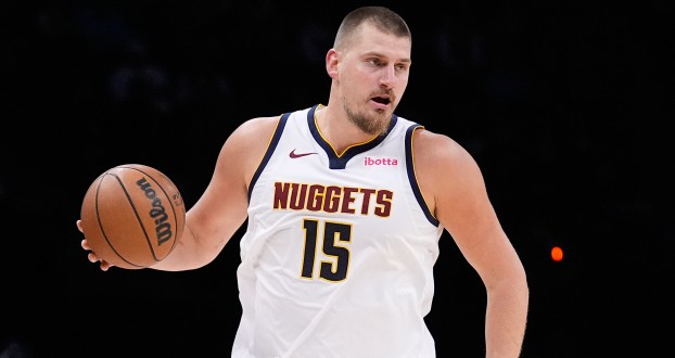 Jokic 19+7+8 & Gordon 17 points, the Nuggets established an 8-point advantage at halftime