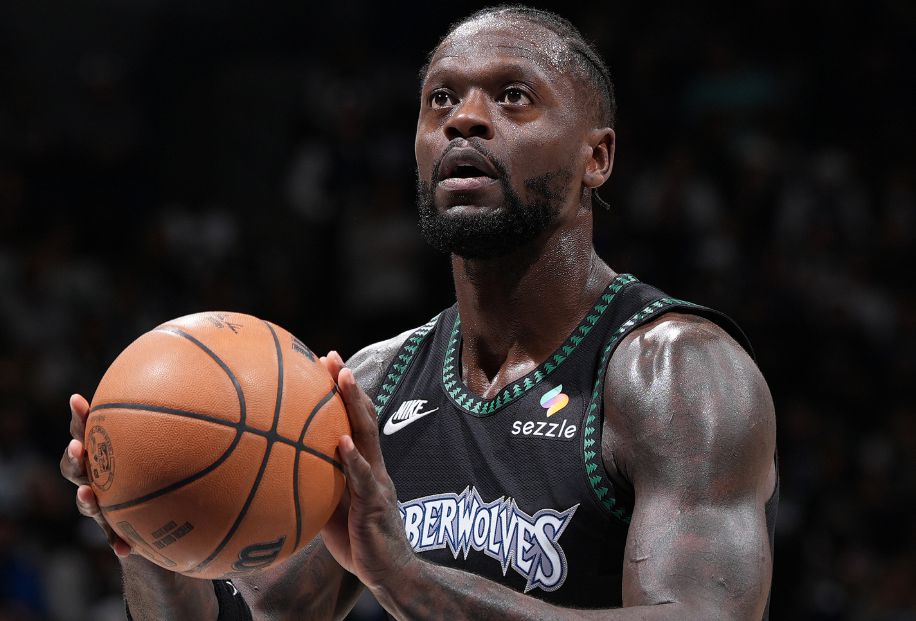 Excellent competitive status! Randall scored 11 points on 4-of-7 shooting in the first quarter, scoring in double figures in a single quarter.