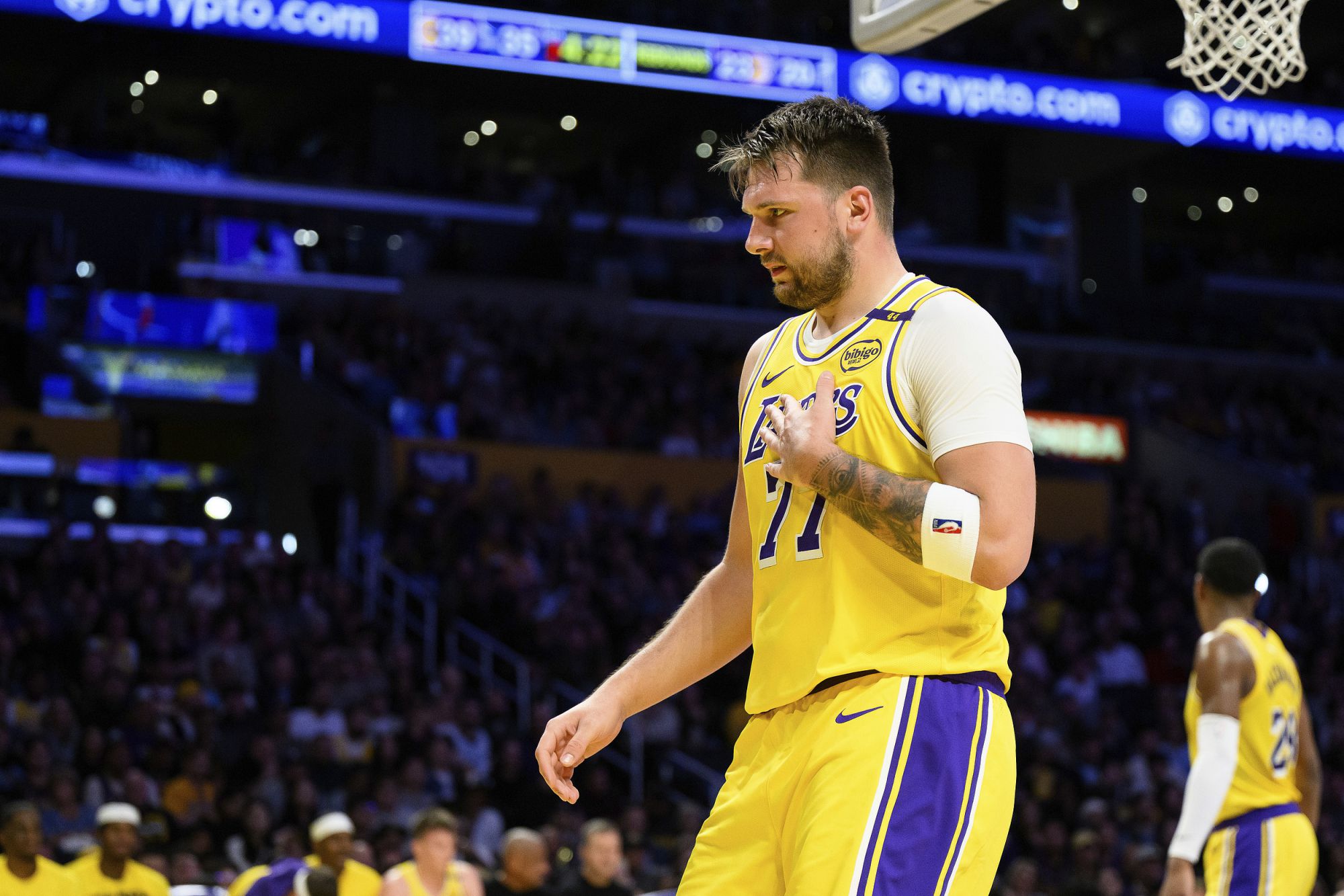 Competitive status is sluggish! Doncic & Reeves only scored 32 points and made 9 errors