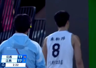 Jia Mingru led the Jiangsu three-basketball team to seize power and leave the court! Media people: An epic competition that defies heaven and earth