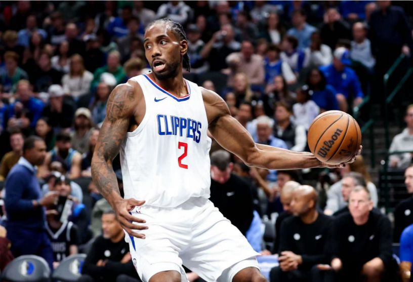 Clippers official: Leonard will miss the game against the Celtics due to ankle sprain