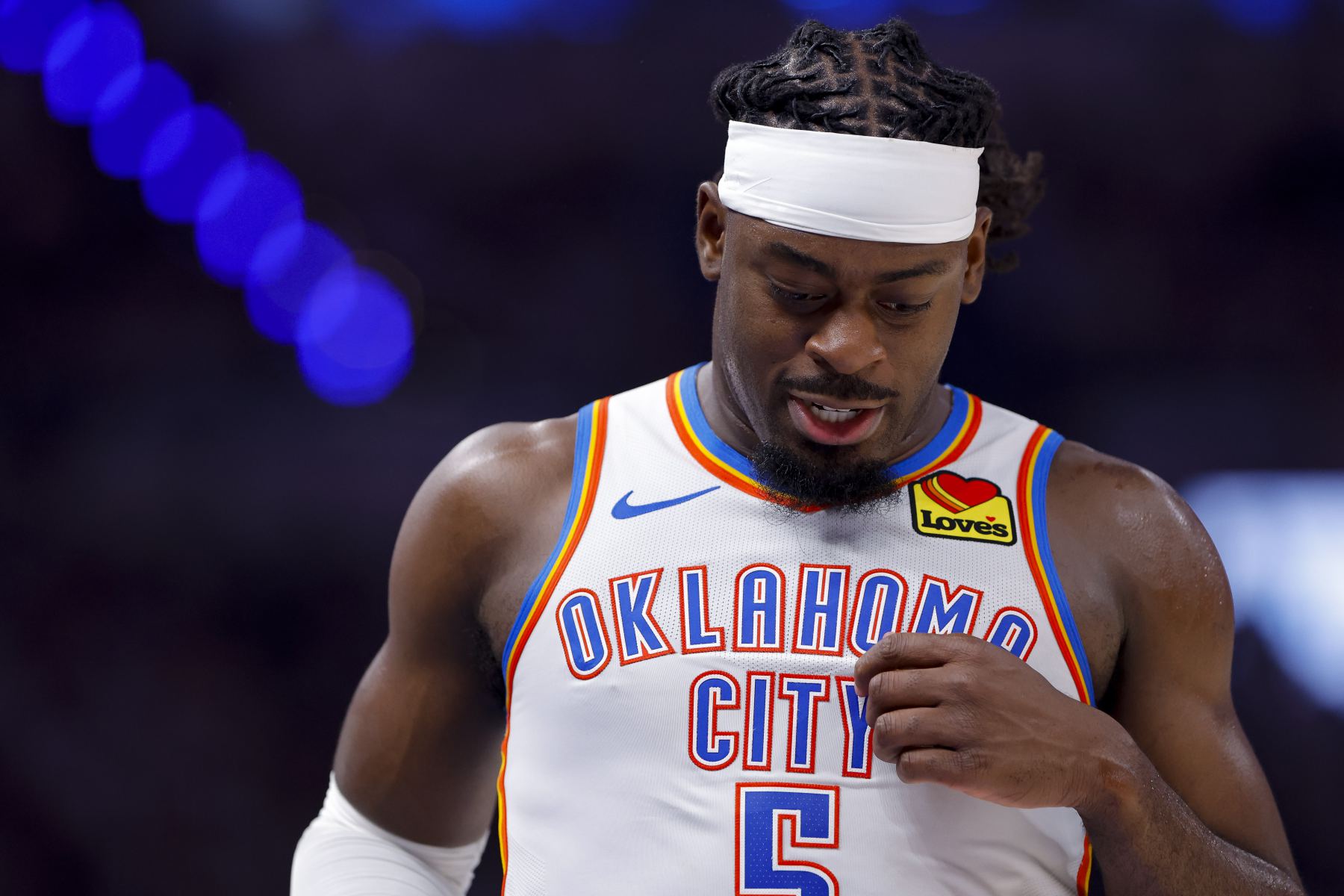 The Hornets are injured in the Thunder's back-to-back game tomorrow: Dort is upgraded to doubtful, and 5 people are absent.