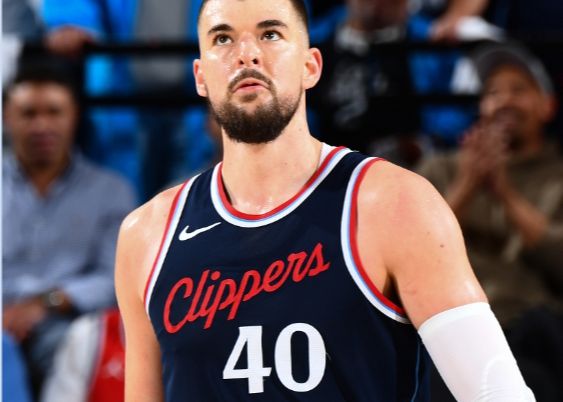 Two helpers around Harden! Zubac and Bogda combined for 48 points, 14 rebounds and 5 assists