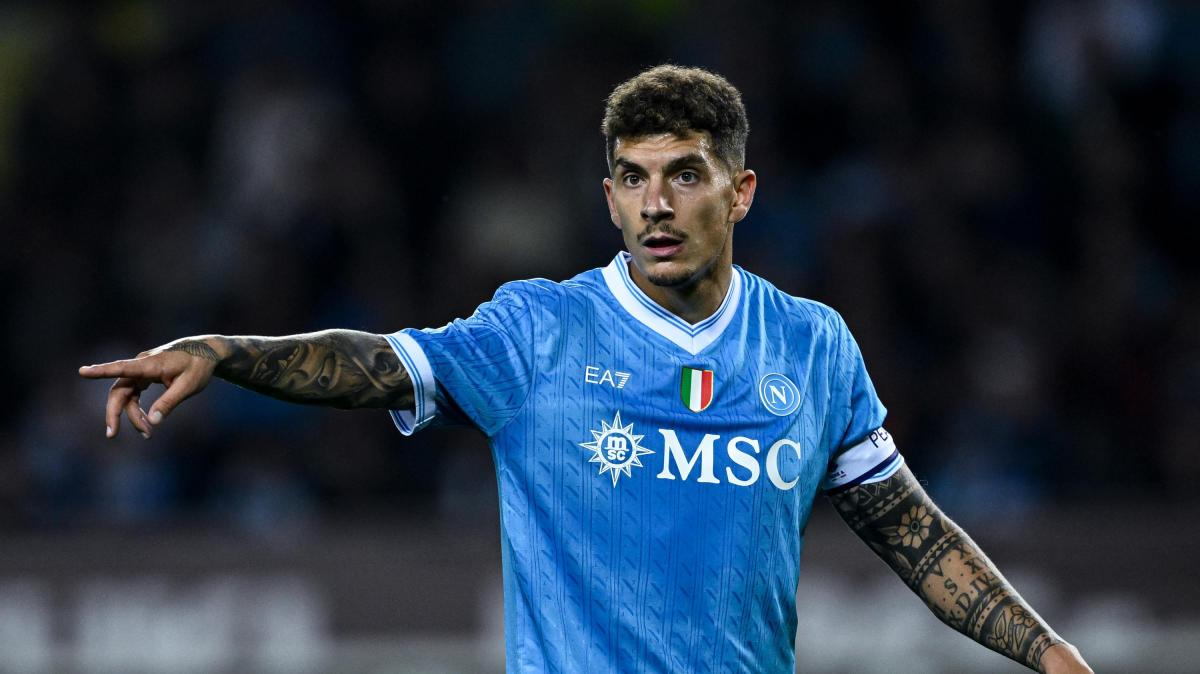 Lorenzo responds to the twelve-yard controversy: 