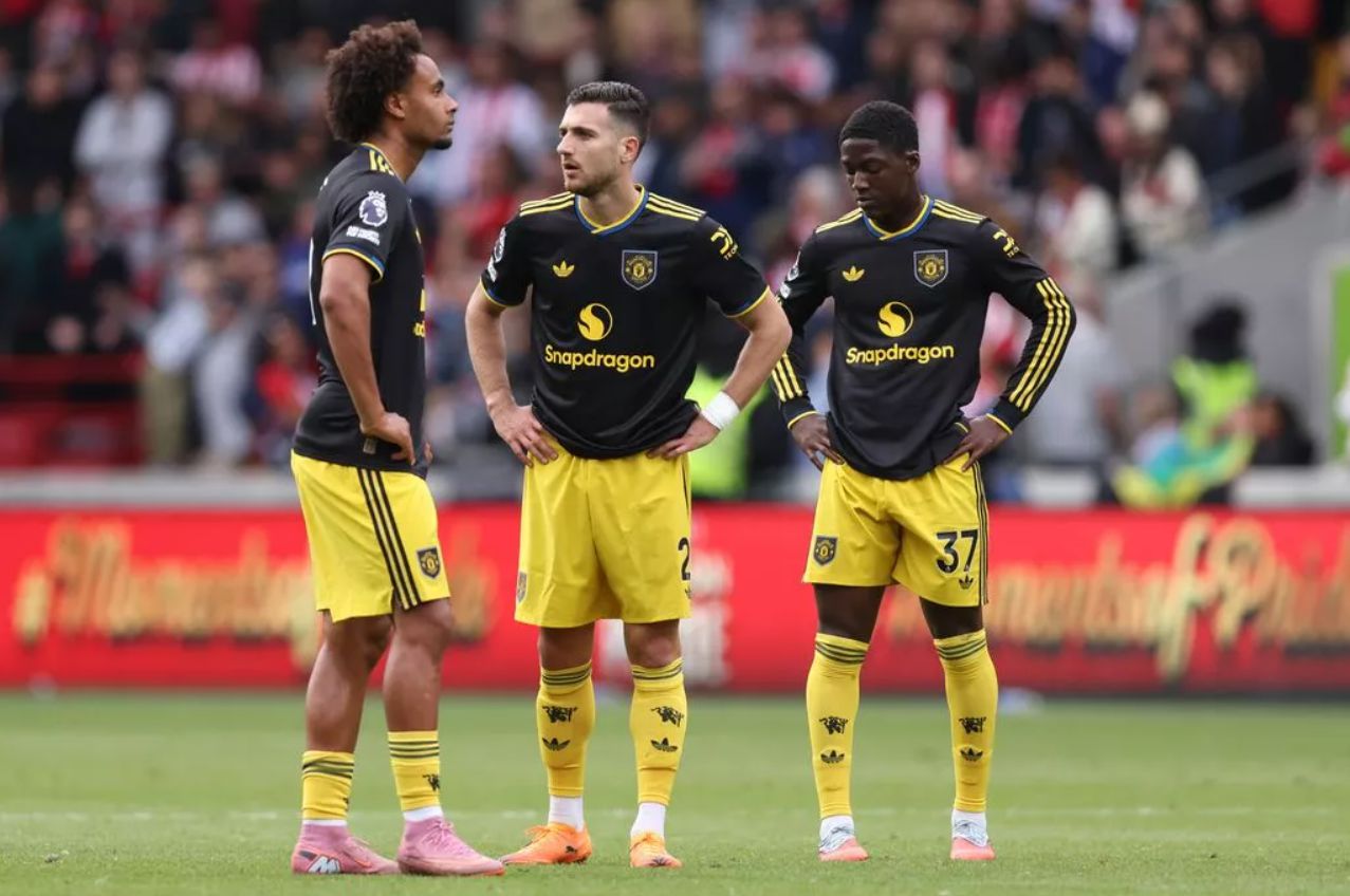 Mirror: Sevilla coach Almeida wants to sign Zirkzee, thinking he is more suitable for La Liga