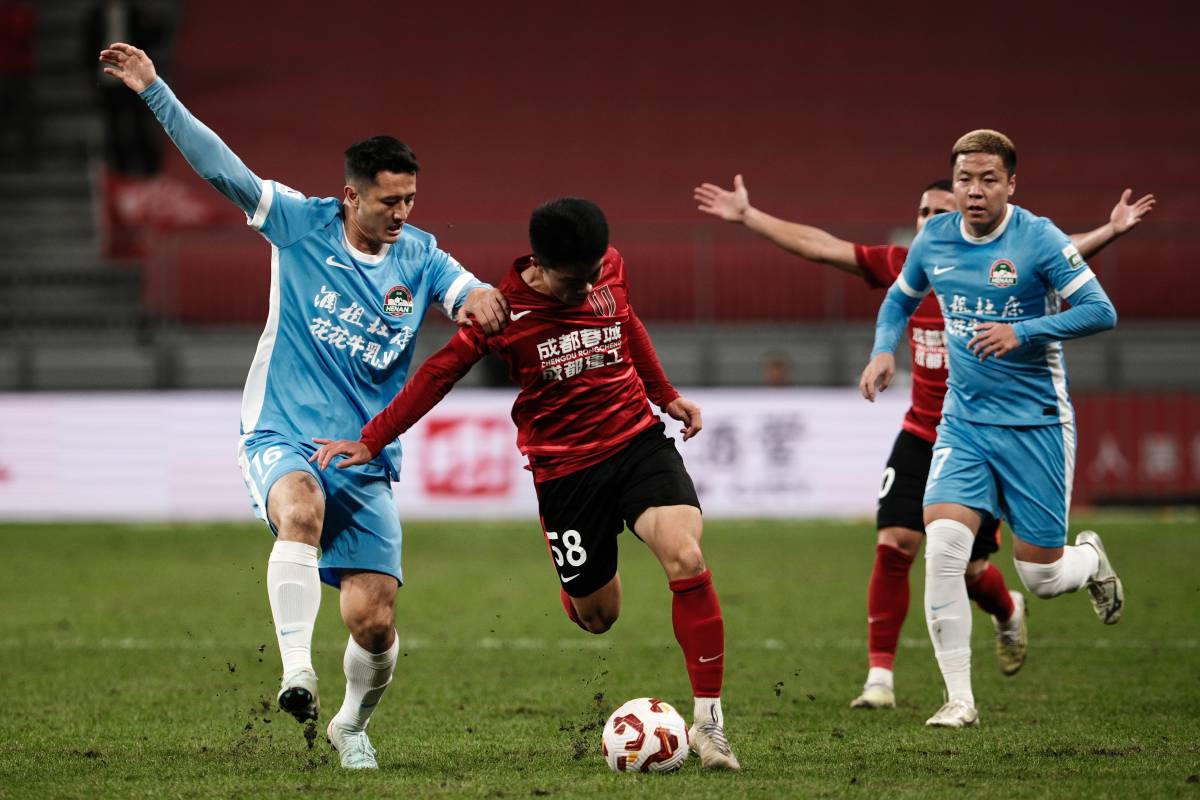 Ma Dexing: A hard-working season in Chengdu Chengdu was ruined by two misjudgments. Who can I talk to for explanation?