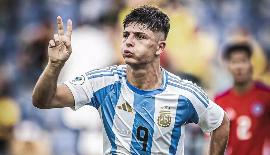 Everyone: Barcelona has been tracking Argentina U17 international forward Thomas for several months